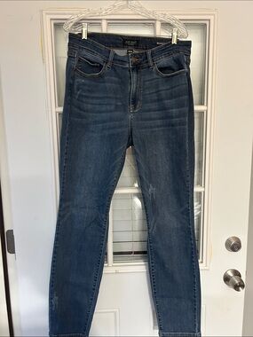 Judy Blue Dark Wash Straight leg Jeans